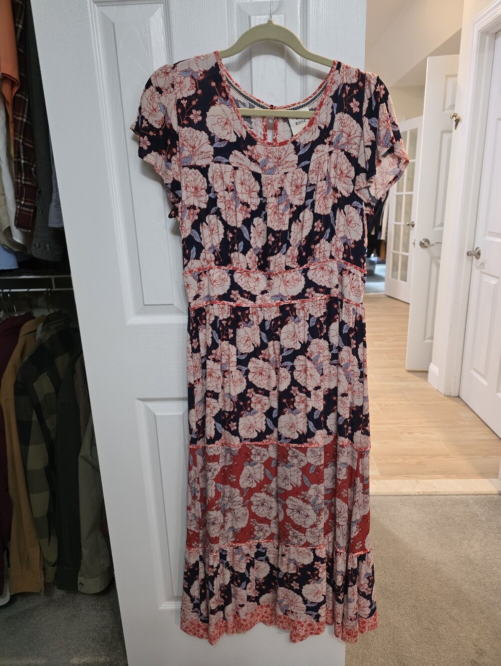 Knox Rose Floral Midi Dress in Navy and Coral